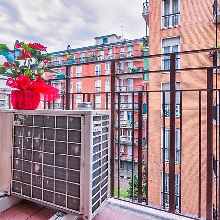 شقة Casa Vacanze In Arte Milano المظهر الخارجي الصورة
